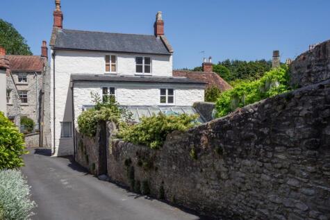 Leg Square, Shepton Mallet