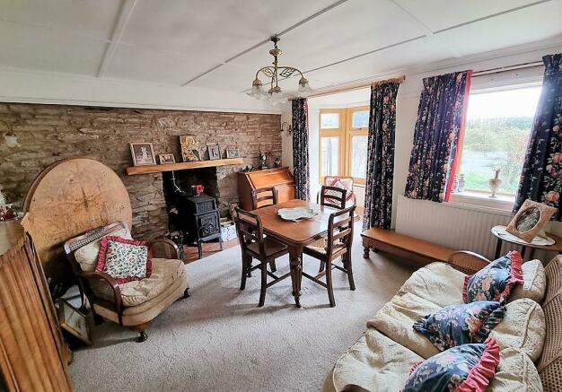 4 bedroom detached house for sale in Docklow, Leominster, Herefordshire ...