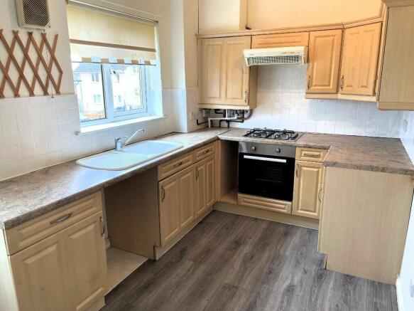 Kitchen 4m x 2.5m