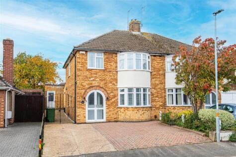Fourth Avenue, Wellingborough