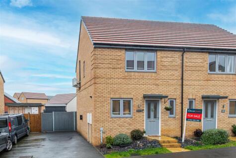 Peridot Drive, Wellingborough