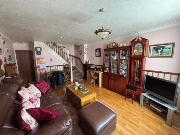 Greenwich_LivingRoom.jpg