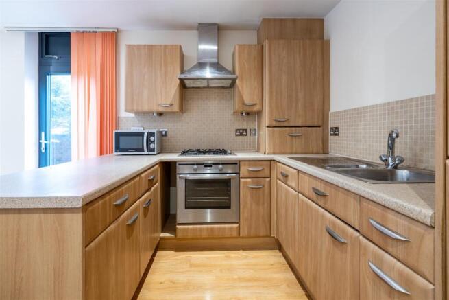 KITCHEN .jpg