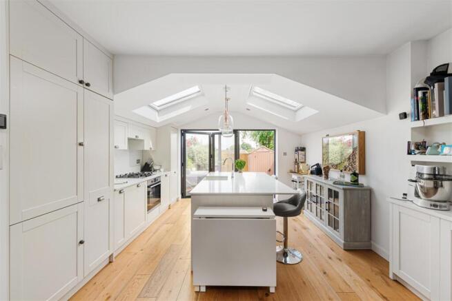 Huntingfield Road Hi-3.jpg