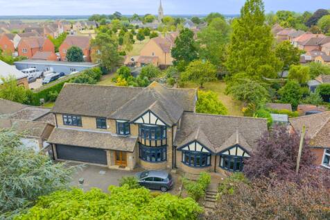 Broadway, Yaxley, PE7