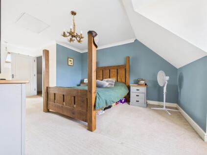 Scott Drive, Yaxley, PE7