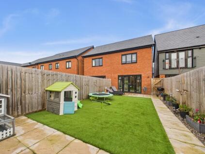 Banbury Drive, Hampton Water, PE7