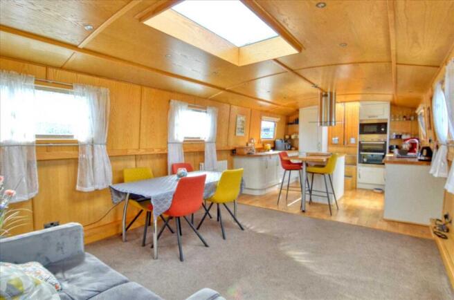 Kitchen/Diner/Lounge