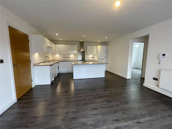 Lounge / Kitchen