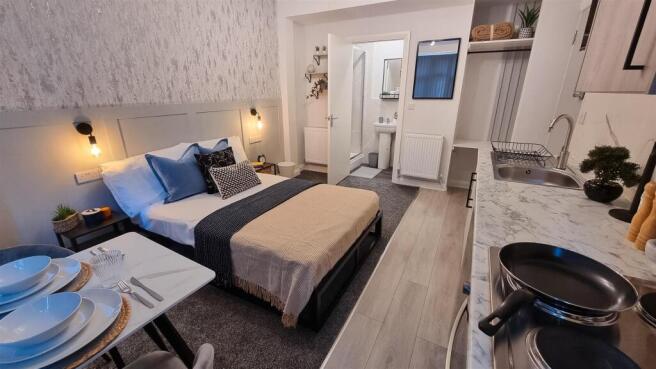 04. Room 1.jpg