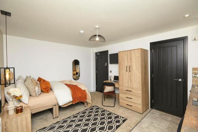 WhatsApp Image 2024-10-24 at 22.28.40.jpeg