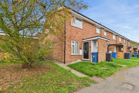 De Greys Close, Great Cornard, Sudbury