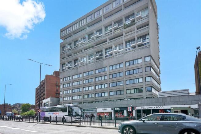 Flat 23, Centre Heights - HaM9bRUdMtqnUuXtnVNs.jpg