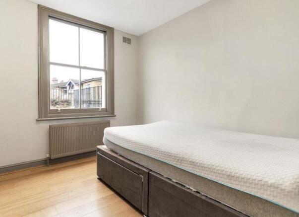 Bedroom.JPG