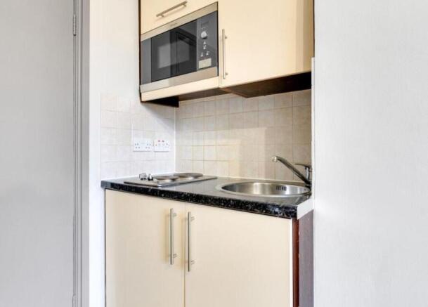 Kitchenette.JPG