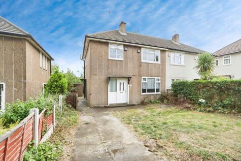 Swinnow Road, West Yorkshire, LS13 4NY