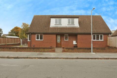 Benacre Road, Ipswich, IP3 9LE
