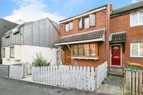 Neatscourt Road, London, E6 5ST