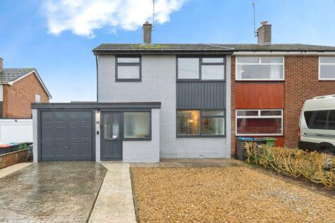 Little Linford Lane, Newport Pagnell, MK16 8DL