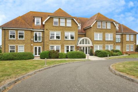 Bayside Heights, Broadstairs, CT10