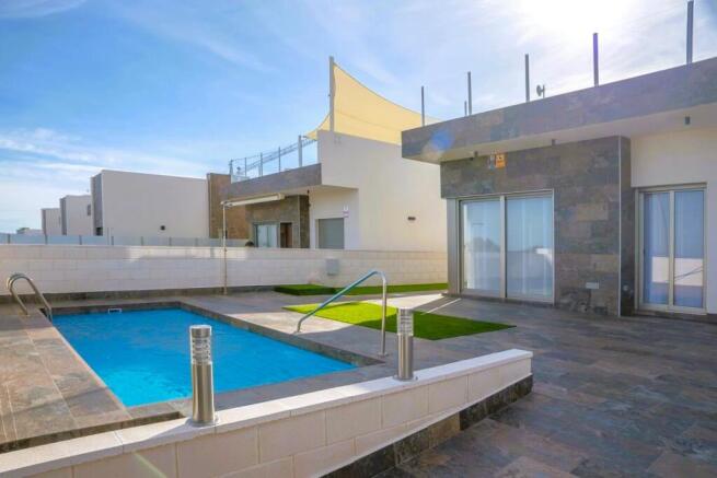 Villamartin Luxury Modern Villa