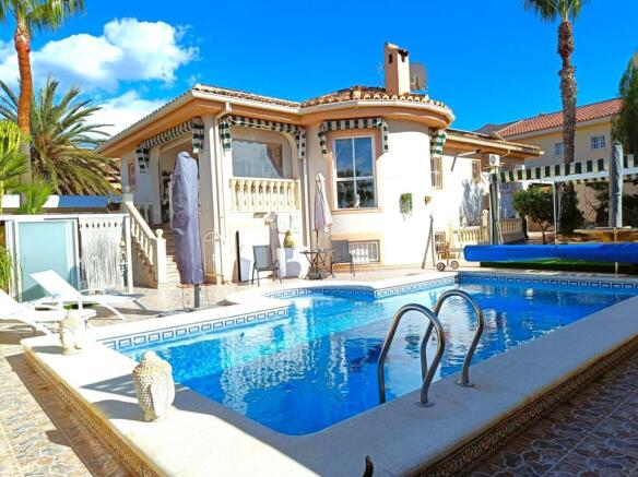 Large Luxury Villa Ciudad Quesada (2)