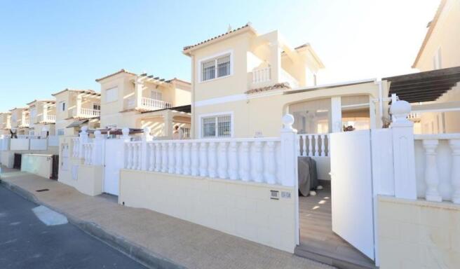 Lomas de Cabo Roig villa (1)