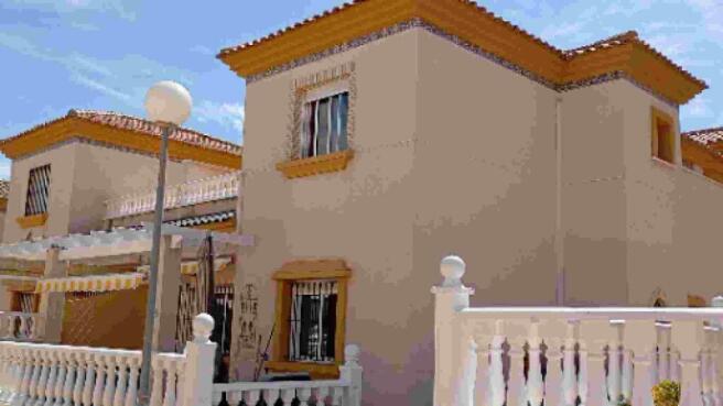 Pau 8 Town House with pool (50)