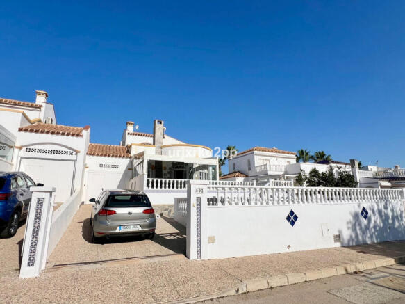 Los Dolses Villa, Villamartin
