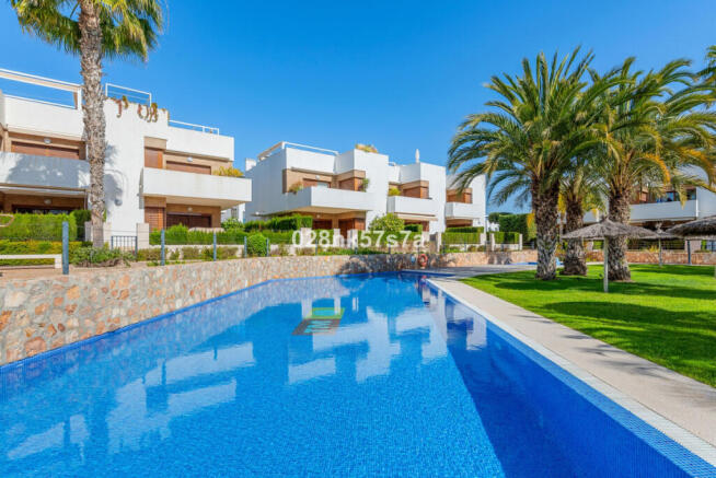 La Zenia Modern 2 bed apartment very close to Zenia Boulevard