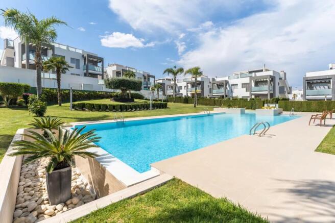 Amay Quinto Urb. with Pool Punta Prima (1)