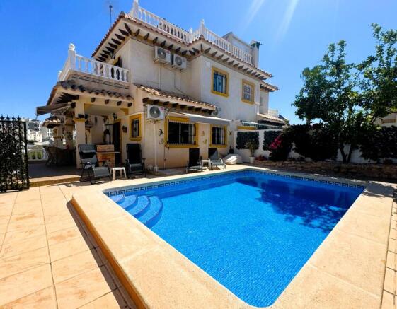 Pinada Golf Quad Villa Private pool close Villamartin Plaza