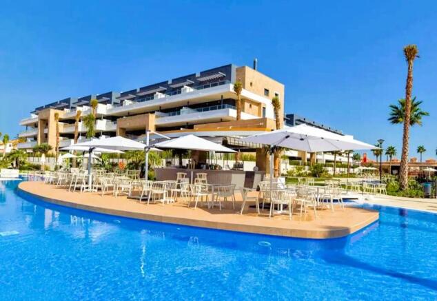 Residential_flamenca_village_penthouse