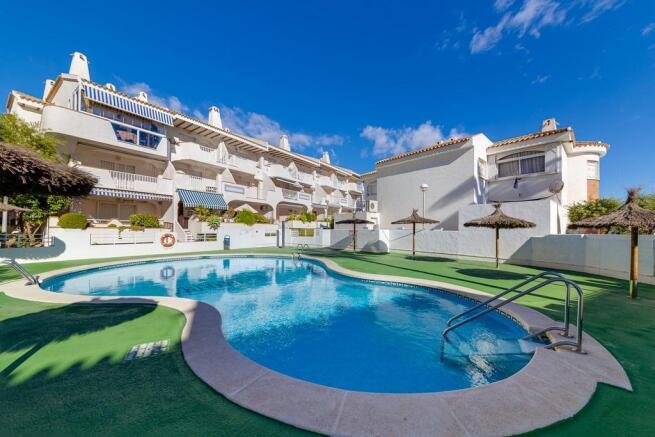 Aguamarina 2 bed 1 bath Renovated apartment with communal pool located 300m from beach