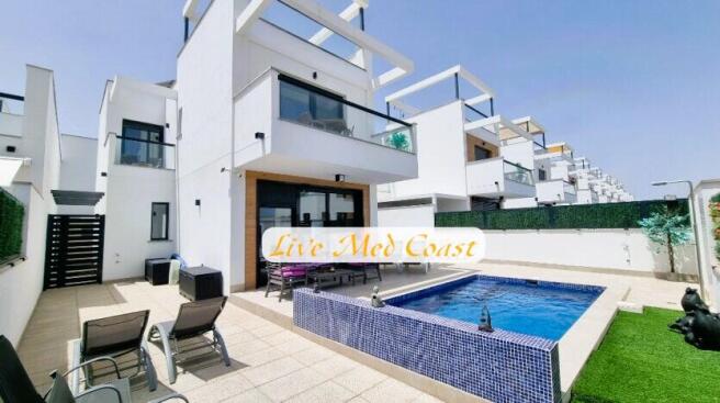 Modern_Roda_Golf_Villa_private_Pool32