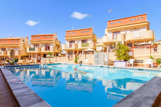 la zenia modern reformed apartment