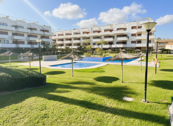 Lomas Cabo Roig Modern Apartment