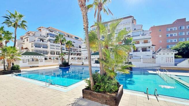 La Mata apartment 200m from beach