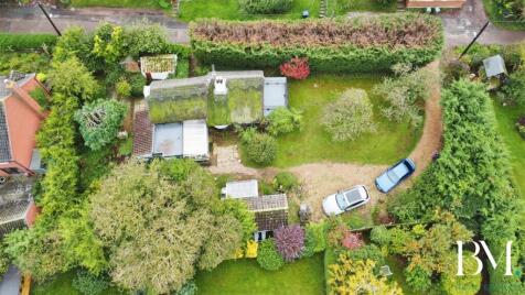 Pilgrims Cottage, London Lane, Great Paxton, St. Neots