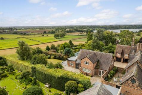 Southbank, Great Budworth, CW9