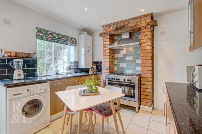 Leicester Road (7).jpg