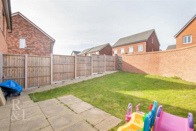 1 Marble Drive (1).jpg