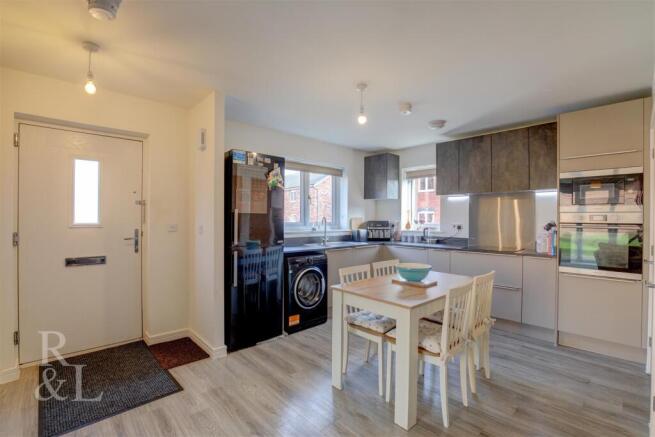 1 Marble Drive (17).jpg