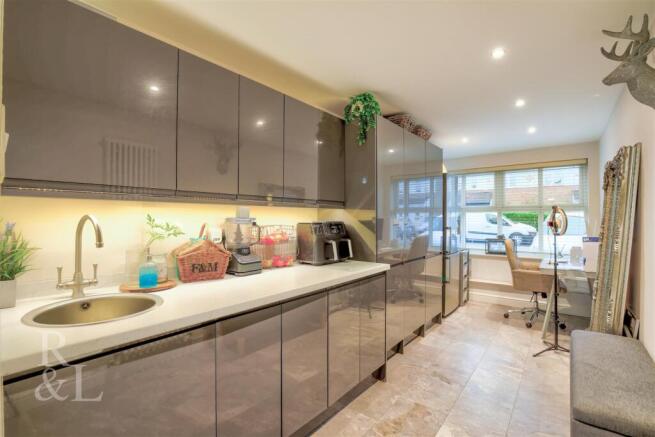 35 Greenfield (17).jpg