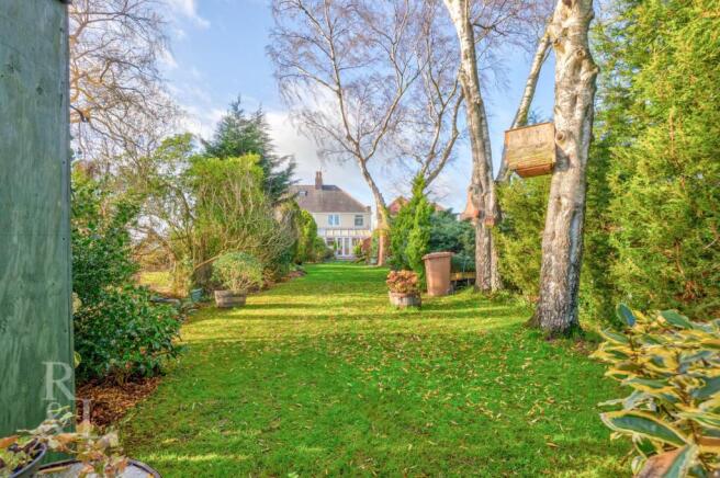 191 Acresford (8).jpg