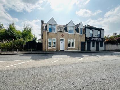 Main Street, Holytown