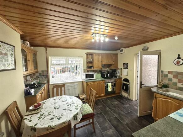 Kitchen / Diner