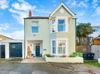 Canton - 4 bedroom detached house for sale