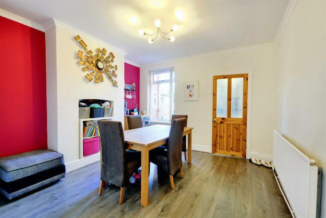 Dining Room_1.jpeg