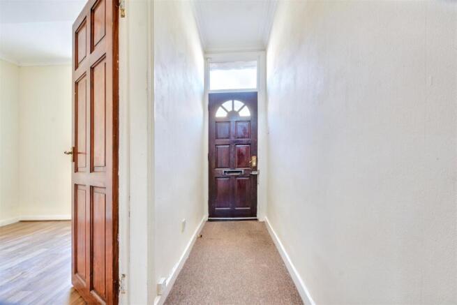 Entrance Hall_2.jpeg